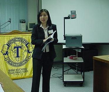 e1e4cot02.jpg